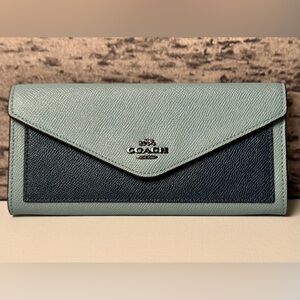 EUC Coach Colorblock Soft Wallet in Crossgrain Leather Cloud Mineral 57536